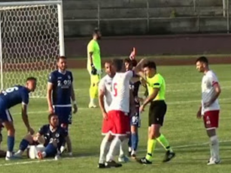  Kartal Bulvarspor-Hendekspor maçı tamamlanamadı